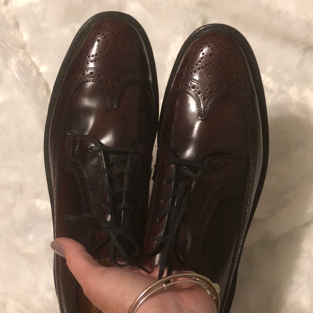 British Collection "Classy" Wingtip - Picture 7 of 8
